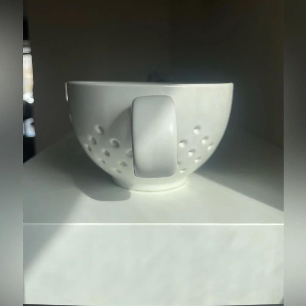 Crate & Barrel White Berry Colander Mug